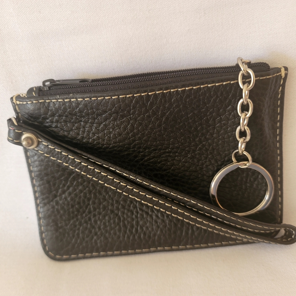 DOONEY & BOURKE Black Pebble Leather Zip Case